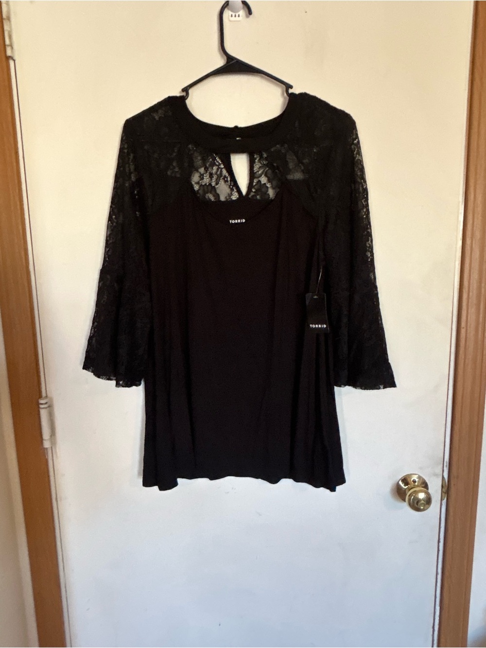 NWT TORRID 1X Black Super Soft Flowy Choker neckline cutout